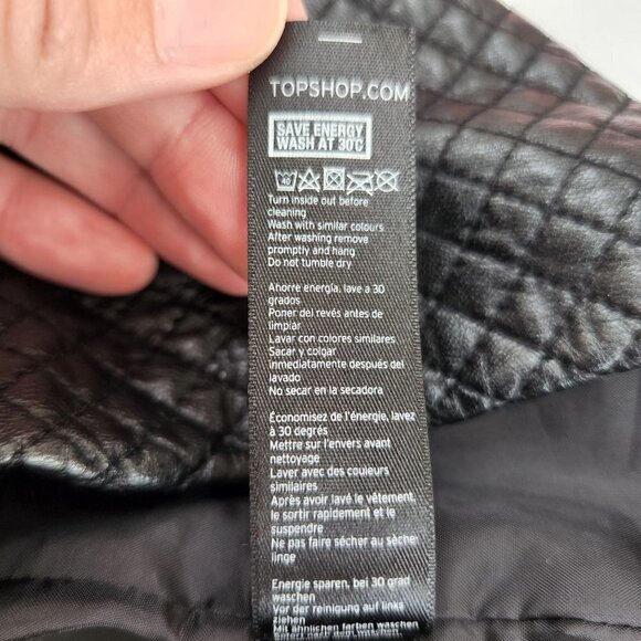 Topshop Faux Leather Quilted Black Mini Skirt 100% Viscose Women's 4 - Picture 7 of 7